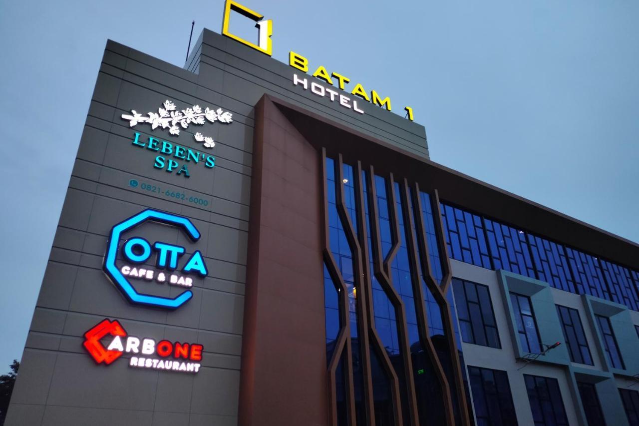 Batam 1 Hotel Нагоя Экстерьер фото